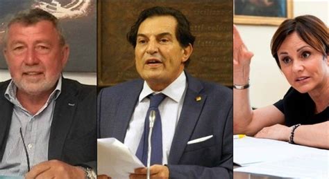 alla senatrice regaliamo un rolex ma quello economico